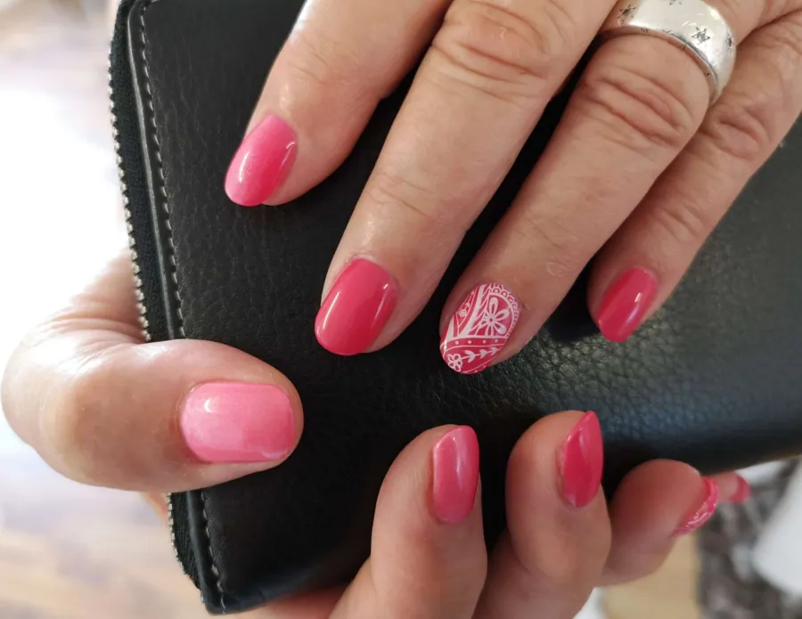 Nageldesign Frühling